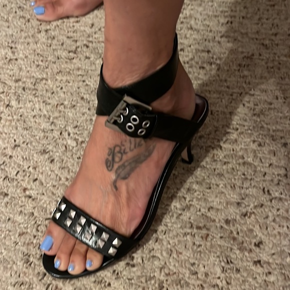 Julianne Hough kitten heels - Picture 4 of 5